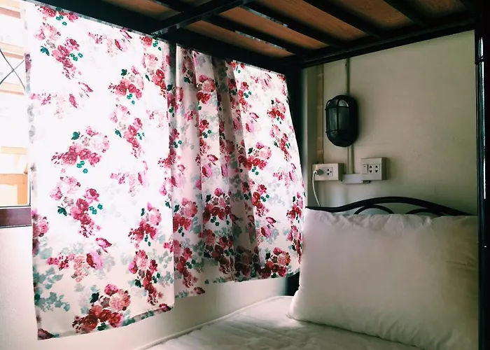 Hostel Miss Zhao